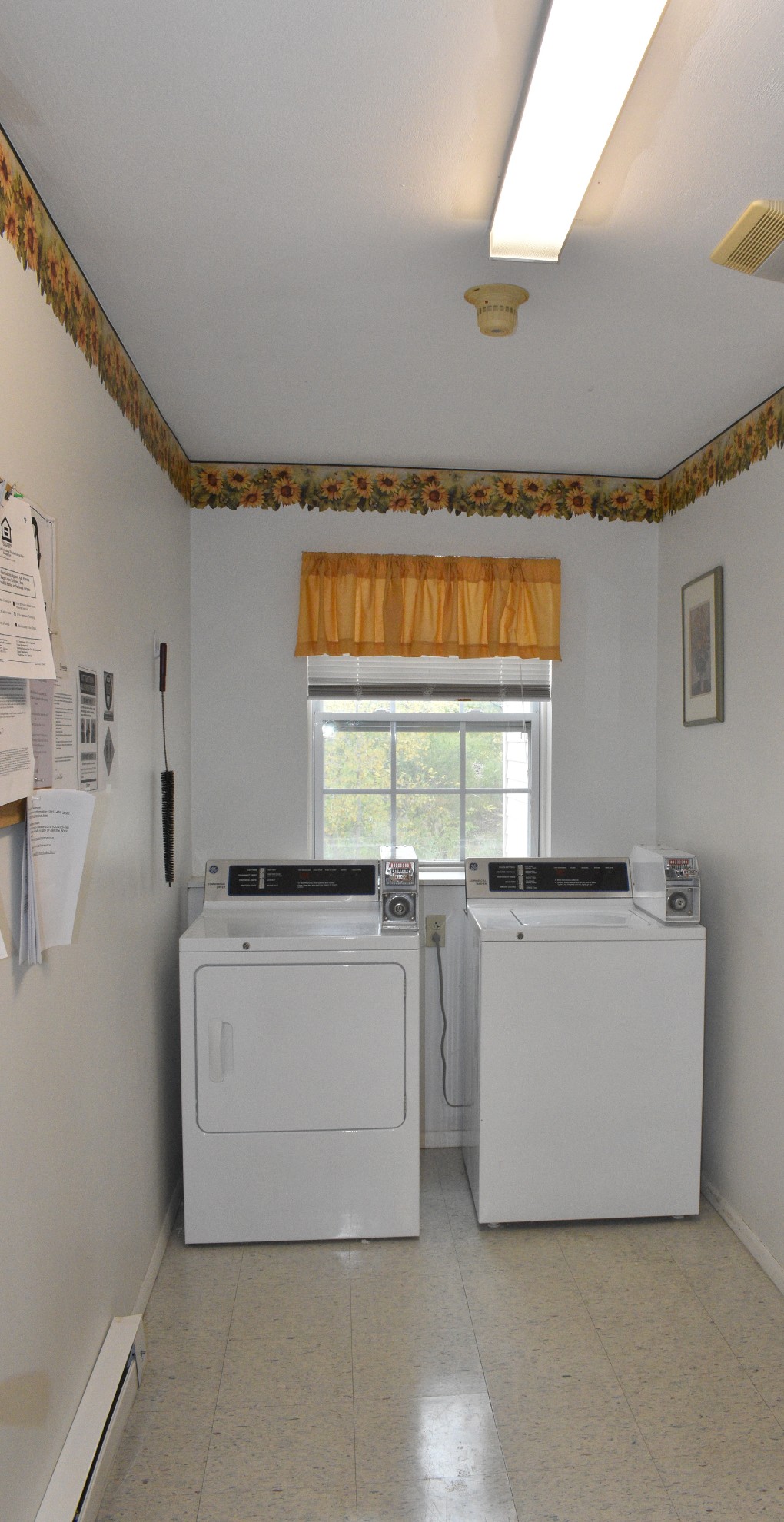 Senior Apartments near Skaneateles NY  image of gateway senior apartments laundry room from two plus four management