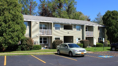 apartments near oswego ny thumbnail image of wine creek II and III family apartments exterior view from two plus four management