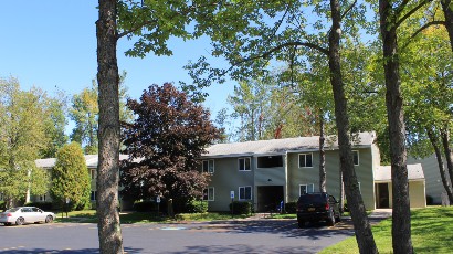 apartments near oswego ny thumbnail image of wine creek II and III family apartments street view from two plus four management