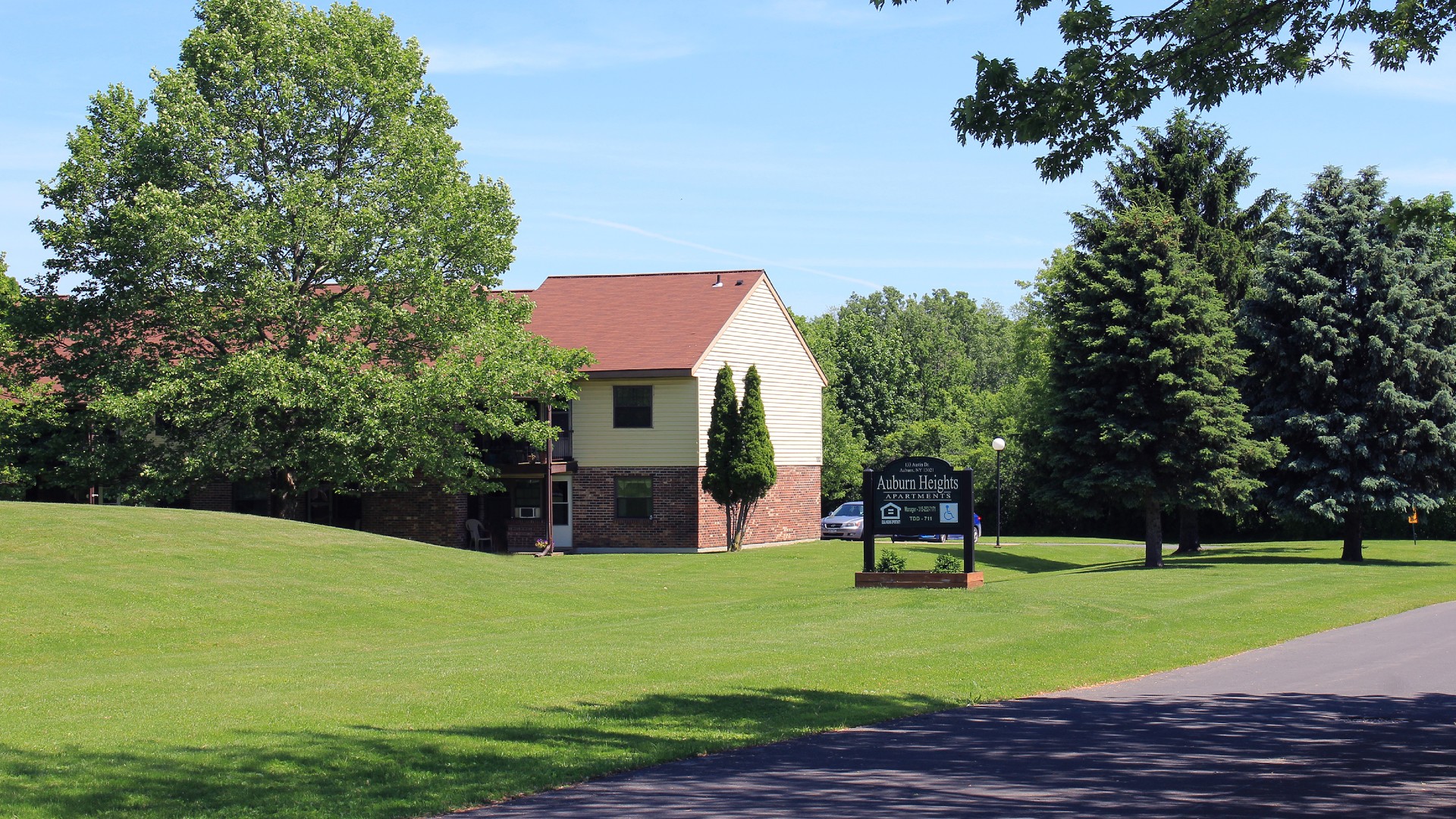 apartments near auburn ny auburn heights sign full