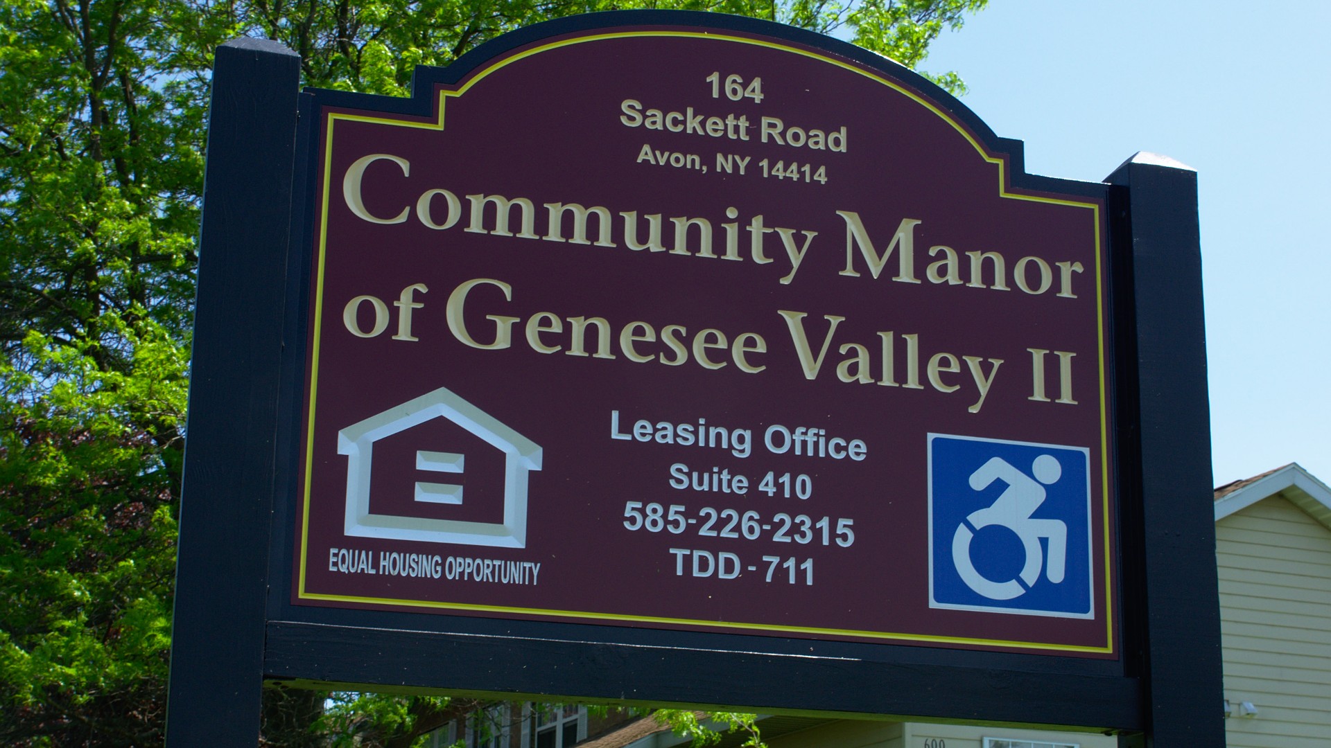 Senior Apartments near Avon NY image image of community manor II sign office suite 410 phone 585-226-2315 164 sackett road tdd 711 accessible equal housing opportunity from two plus four management