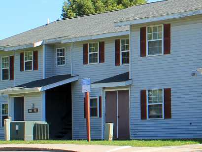 Welcome Families to the Stonewood East near Watertown Apartments Office