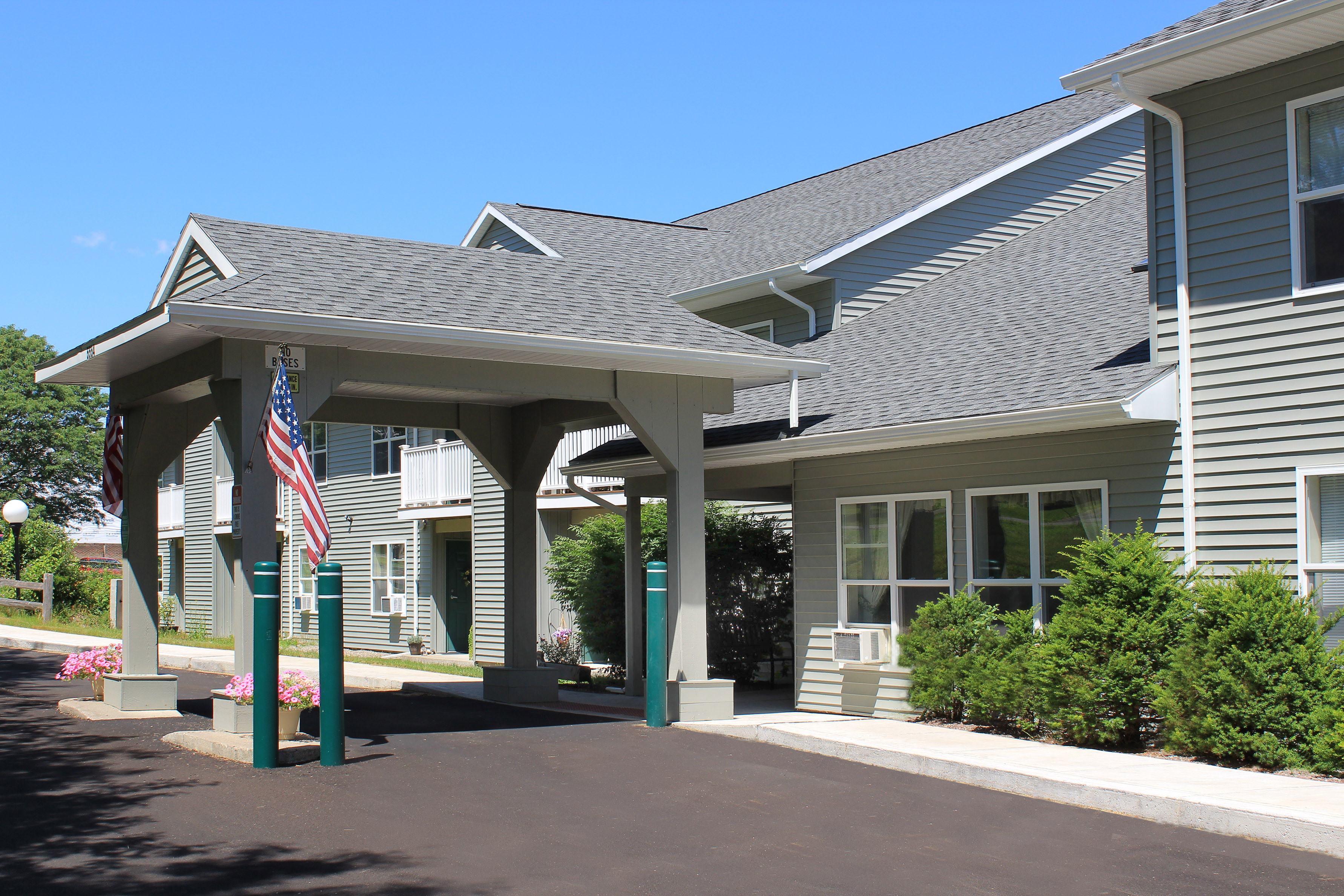 applewood manor front view near camillus ny