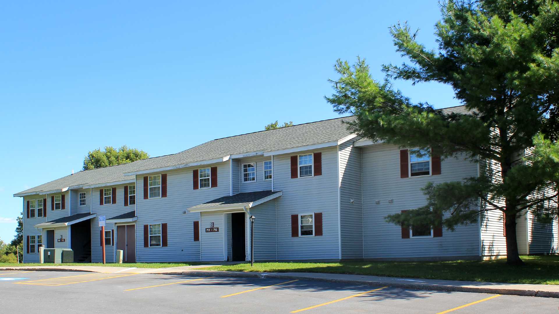 Welcome Families to the Stonewood East Affordable Family Apartments Office near Watertown ny